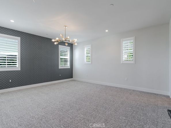 737 Via Arezzo Place, Altadena CA 91001