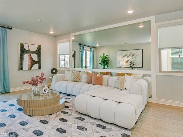 113 Wanderer, Irvine CA 92618