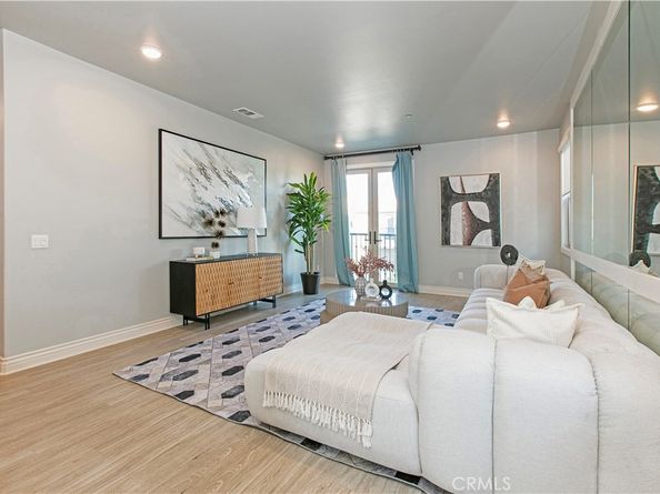 113 Wanderer, Irvine CA 92618