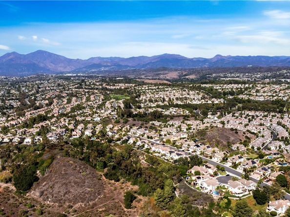25652 Pacific Crest Drive, Mission Viejo CA 92692
