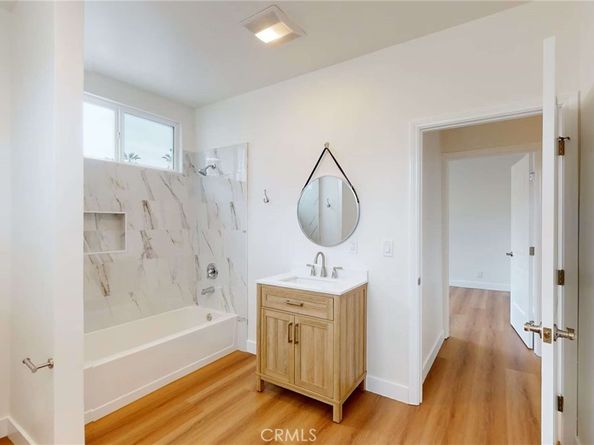 1113 Pacific Ave, Long Beach CA 90813
