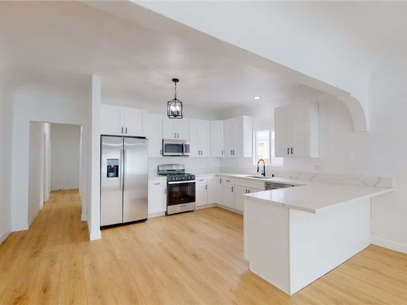 1113 Pacific Ave, Long Beach CA 90813