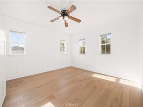 33 Modesto, Irvine CA 92602