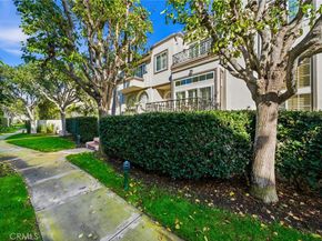 19281 Meadowood, Huntington Beach CA 92648