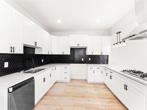 10872 Flower Avenue, Stanton CA 90680