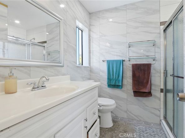 134 Tangerine, Irvine CA 92618