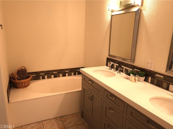 1501 India 516, San Diego CA 92101