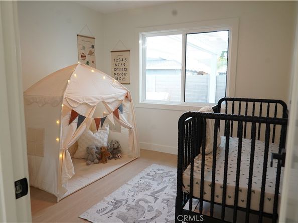 6862 Breeland Drive, Huntington Beach CA 92647