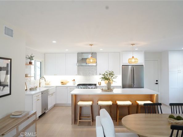 6862 Breeland Drive, Huntington Beach CA 92647