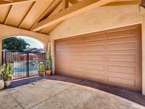 5162 Edinger, Huntington Beach CA 92649