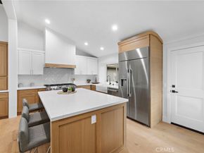 16 Morning Glory, Irvine CA 92603