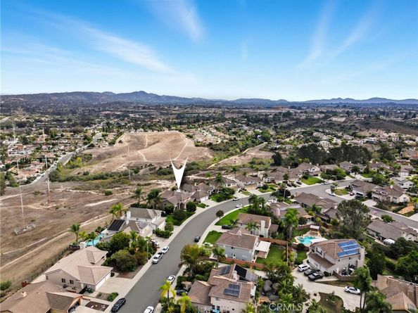 5217 Palmera Drive, Oceanside CA 92056