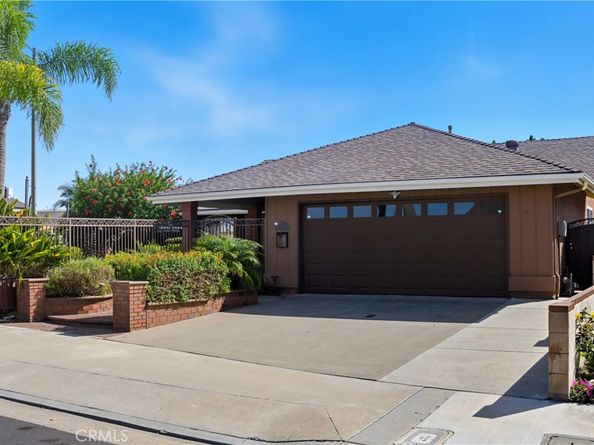8472 Norfolk, Huntington Beach CA 92646