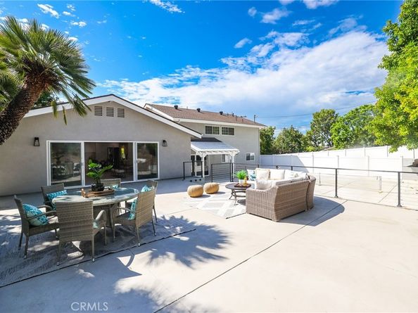 19201 Barrett Lane, North Tustin CA 92705
