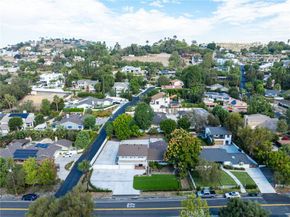 19201 Barrett Lane, North Tustin CA 92705