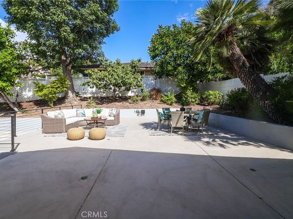 19201 Barrett Lane, North Tustin CA 92705