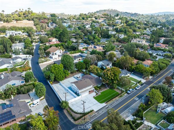 19201 Barrett Lane, North Tustin CA 92705