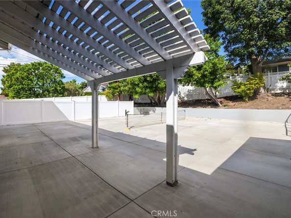 19201 Barrett Lane, North Tustin CA 92705