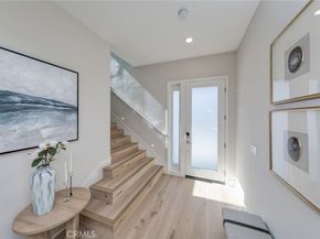 56 Chasma, Irvine CA 92618