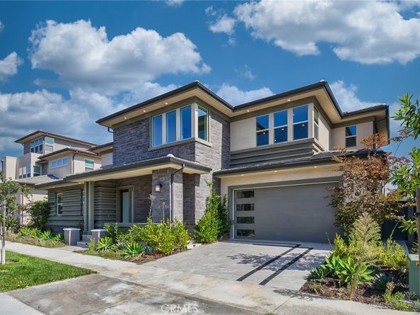 56 Chasma, Irvine CA 92618