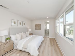 56 Chasma, Irvine CA 92618