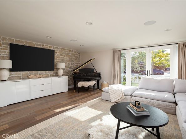 1700 Highland Drive, Newport Beach CA 92660