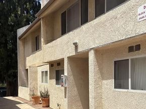 7651 Reseda 12, Reseda CA 91335