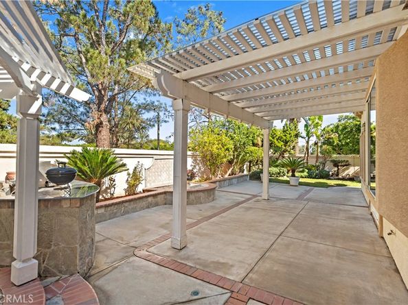 11 Pienza, Irvine CA 92606