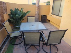 25671 Le Parc 30, Lake Forest CA 92630