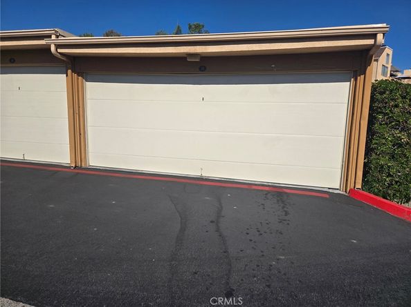 25671 Le Parc 30, Lake Forest CA 92630