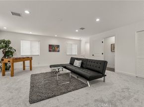 1872 Parkview Circle, Costa Mesa CA 92627