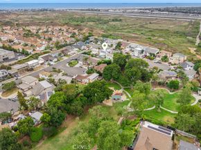 1872 Parkview Circle, Costa Mesa CA 92627