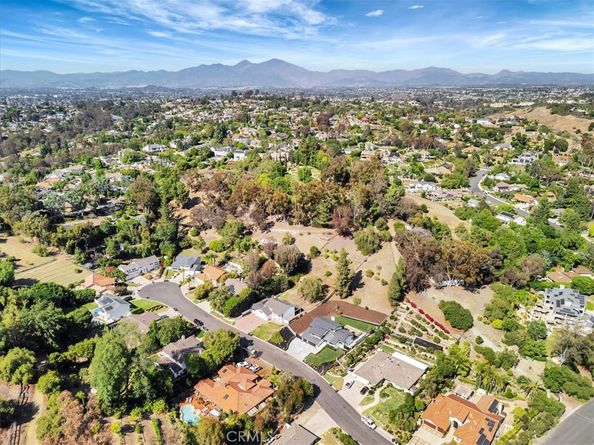 26622 Stetson Place, Laguna Hills CA 92653