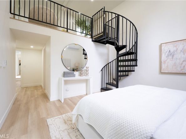 11408 Waterford Street, Los Angeles CA 90049