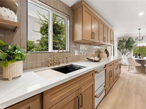 11408 Waterford Street, Los Angeles CA 90049