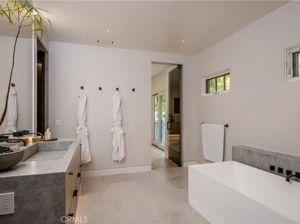 1 Stickley Drive, Laguna Beach CA 92651