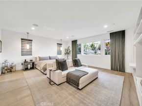 20431 W Windsor Lane, Porter Ranch CA 91326