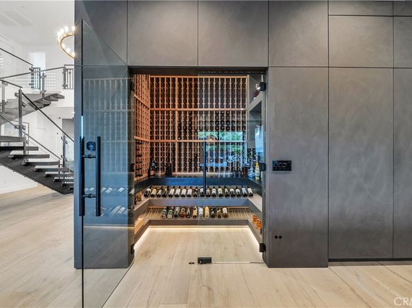 20431 W Windsor Lane, Porter Ranch CA 91326