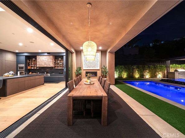 20431 W Windsor Lane, Porter Ranch CA 91326