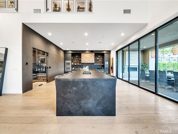 20431 W Windsor Lane, Porter Ranch CA 91326