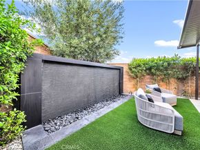 20431 W Windsor Lane, Porter Ranch CA 91326