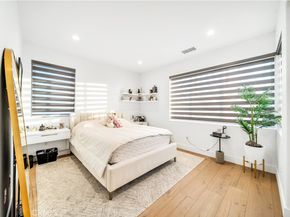 20431 W Windsor Lane, Porter Ranch CA 91326