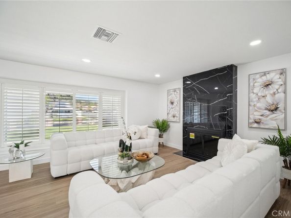 19040 Celtic Street, Porter Ranch CA 91326