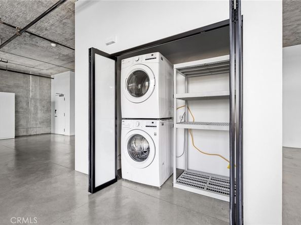 835 Locust Avenue 322, Long Beach CA 90813