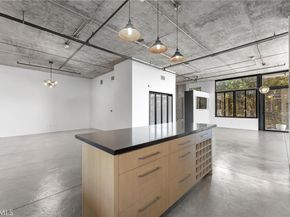 835 Locust Avenue 322, Long Beach CA 90813