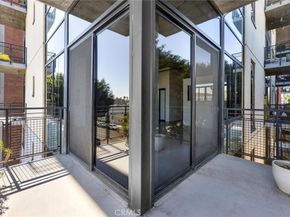 835 Locust Avenue 322, Long Beach CA 90813