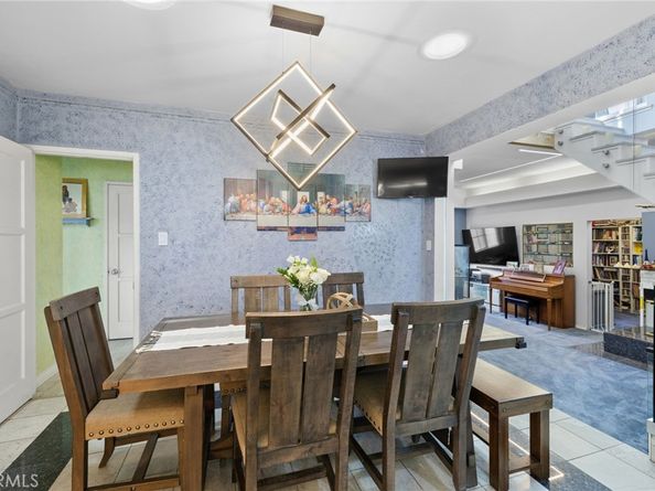 6542 Babcock Avenue, North Hollywood CA 91606