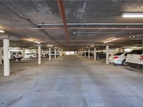 5515 Canoga Avenue 305, Woodland Hills CA 91367