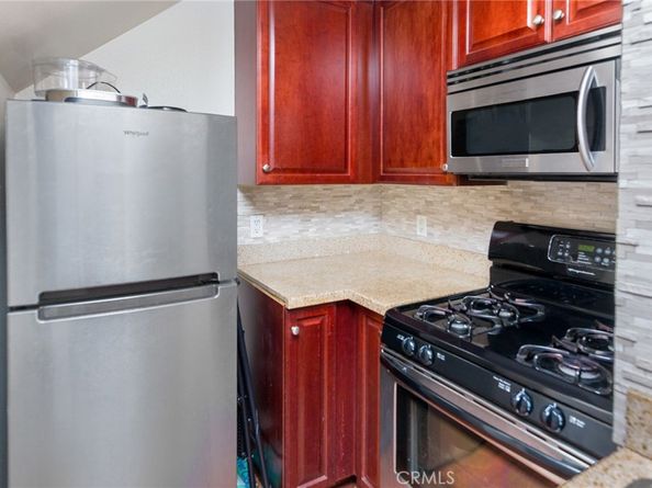 5515 Canoga Avenue 305, Woodland Hills CA 91367