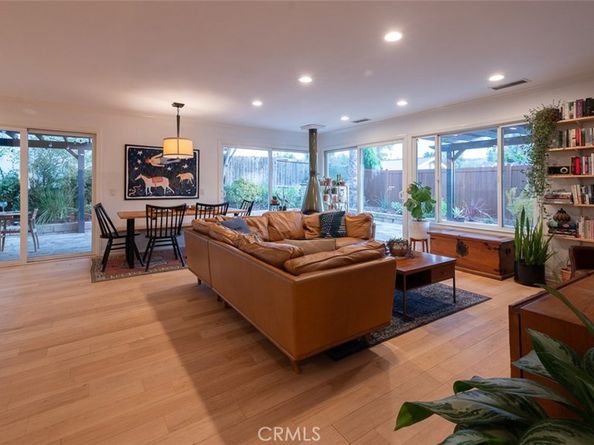 28916 Valley Heights, Agoura Hills CA 91301